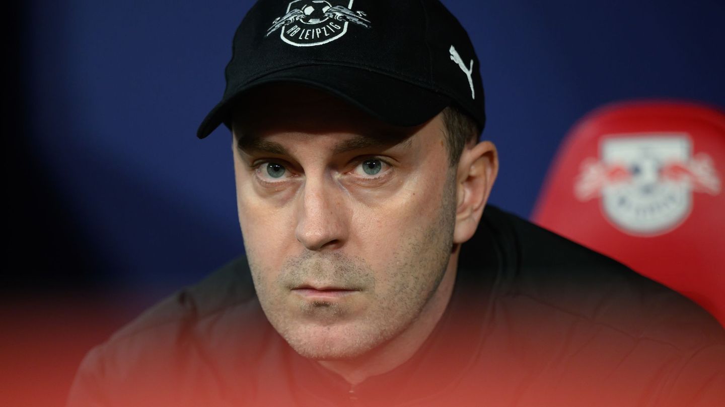 RB Leipzig-Trainer Ole Werner verlangt in den letzten drei Spielen des Jahres eine hohe Konzentration. (Archivbild) Foto: Hendri