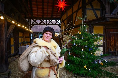 Christoph Möller schlüpft seit acht Jahren in die Rolle des Rumpodich. Foto: Patrick Pleul/dpa