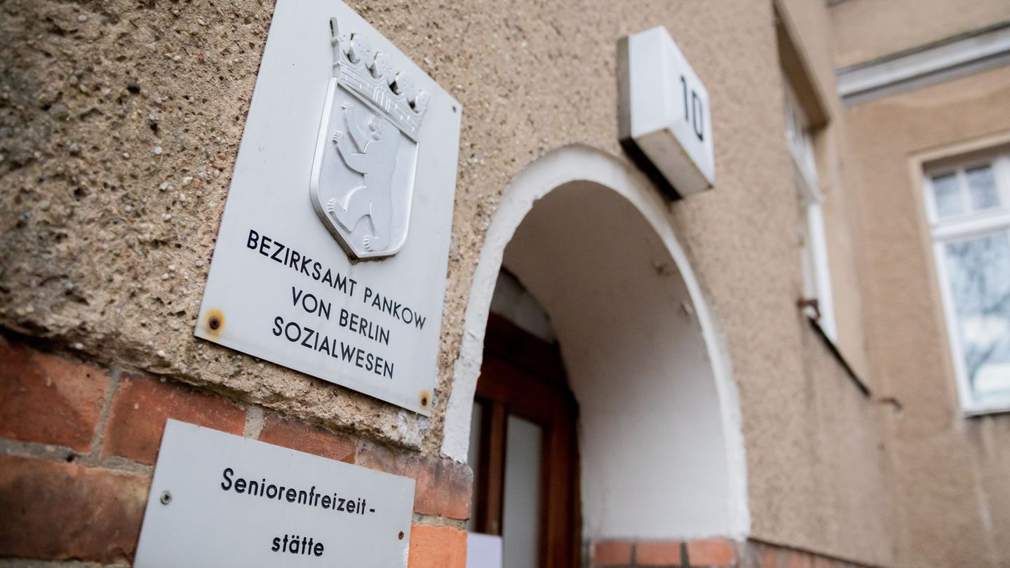 Der Fortbestand der Begegnungsstätte "Stille Straße" ist gesichert. (Archivbild) Foto: Christoph Soeder/dpa