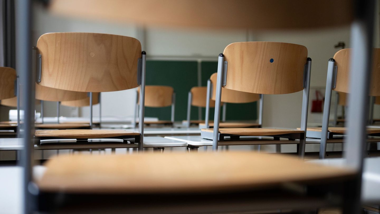 Leistung an Schulen soll mehr gefördert werden. (Symbolbild) Foto: Marijan Murat/dpa