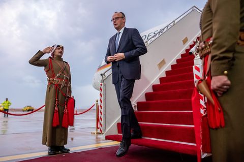 Erste Station der Nahost-Reise ist Jordanien. Foto: Michael Kappeler/dpa