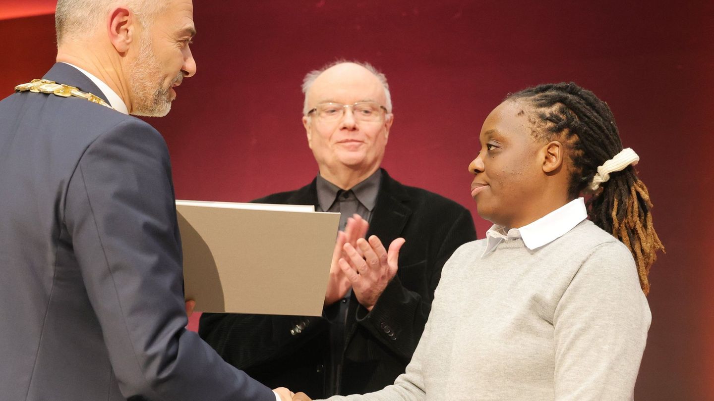 Menschenrechte-Menschenrechtspreis-f-r-Frauenrechtlerin-aus-Simbabwe