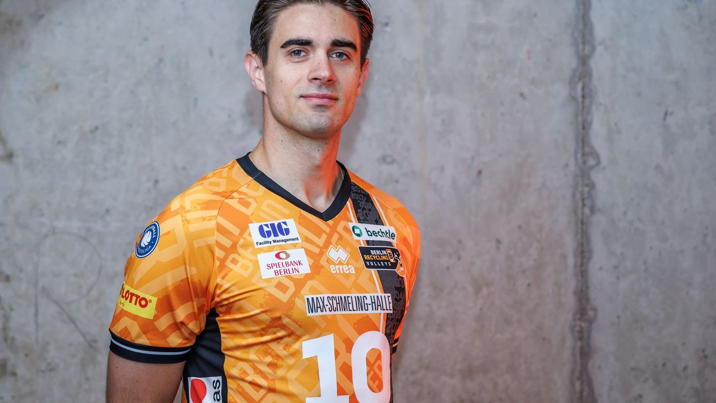 Einer der Berliner Erfolgsgaranten bei Auswärtsspiel in Mitteldeutschland: Daniel Malescha. (Archivbild) Foto: Andreas Gora/dpa