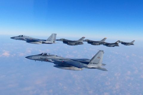 Chinesische Militärflugzeuge sollen japanische Kampfjets mit ihrem Feuerleitradar ins Visier genommen haben. (Archivfoto) Foto: