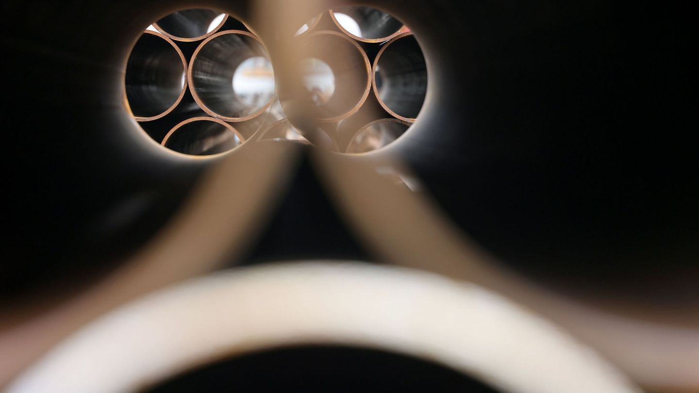 Im Stahlhandel deutet sich eine Übernahme an (Symbolbild). Foto: Oliver Berg/dpa