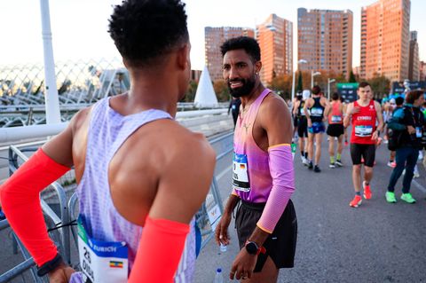 Amanal Petros sorgte in Valencia für den nächsten Coup. Foto: David Gonzalez/dpa
