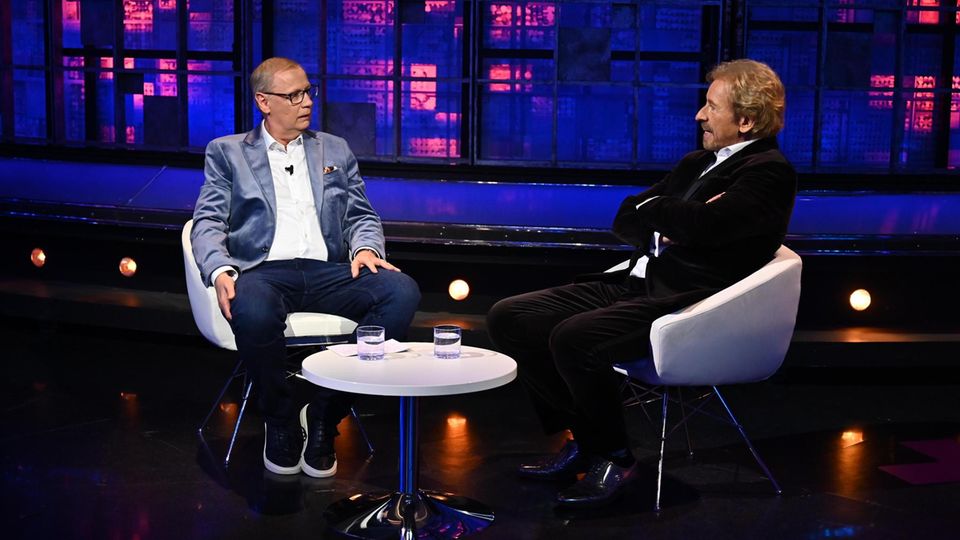 Thomas Gottschalk (r.) und Günther Jauch (l.) bei einem Interview in "Denn sie wissen nicht, was passiert"