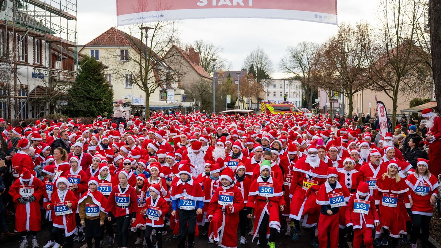 Es ist die 17. Ausgabe des Michendorfer Nikolauslaufs. Foto: Christophe Gateau/dpa