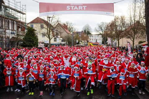 Es ist die 17. Ausgabe des Michendorfer Nikolauslaufs. Foto: Christophe Gateau/dpa