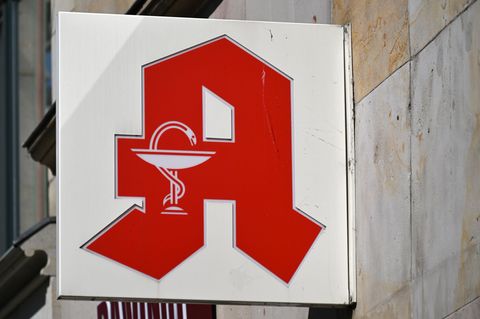 In den Thüringer Apotheken können etliche Medikamente nicht geliefert werden. (Symbolbild) Foto: Martin Schutt/dpa