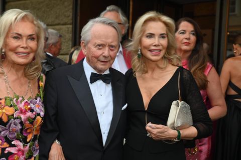 Wolfgang Porsche und seine neue Ehefrau Gabriele zu Leiningen (rechts)