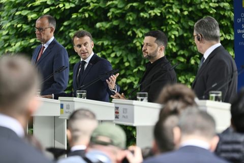 Merz, Macron, Selenskyj und Starmer (v.l.) in Kiew