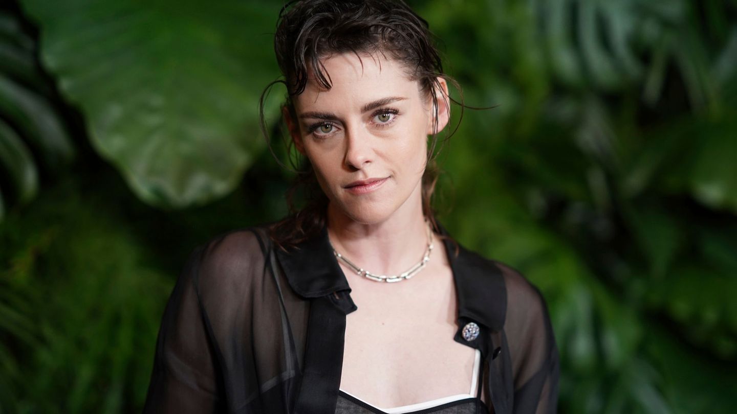 Die Film-Industrie mache es zu schwierig, Filme zu drehen, die keine Blockbuster oder bewährte Formeln seien, findet Kristen Ste