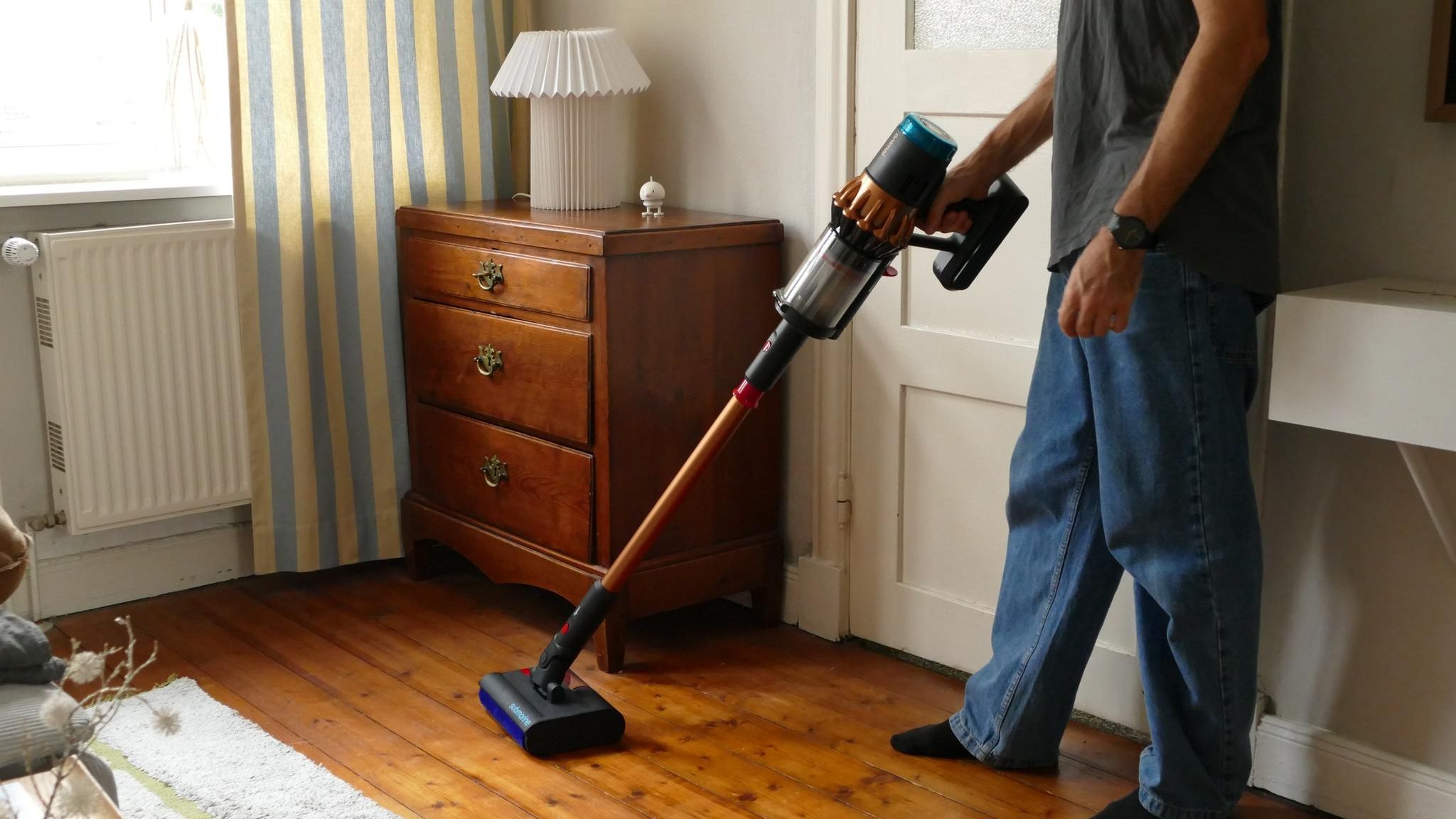 Nass-Trockensauger Test: Dyson V16 Piston Animal Submarine