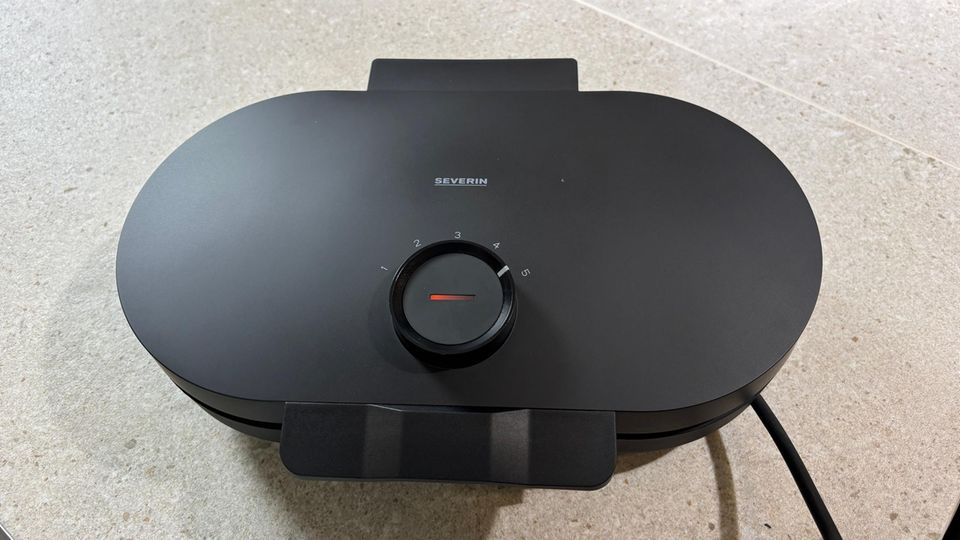 stern Waffeleisen Test: Severin Black Line Waffeleisen