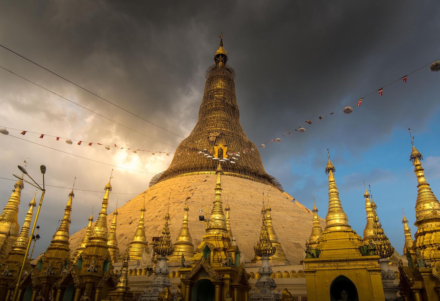 Shwedagon-Pagode von Yangon in Myanmar