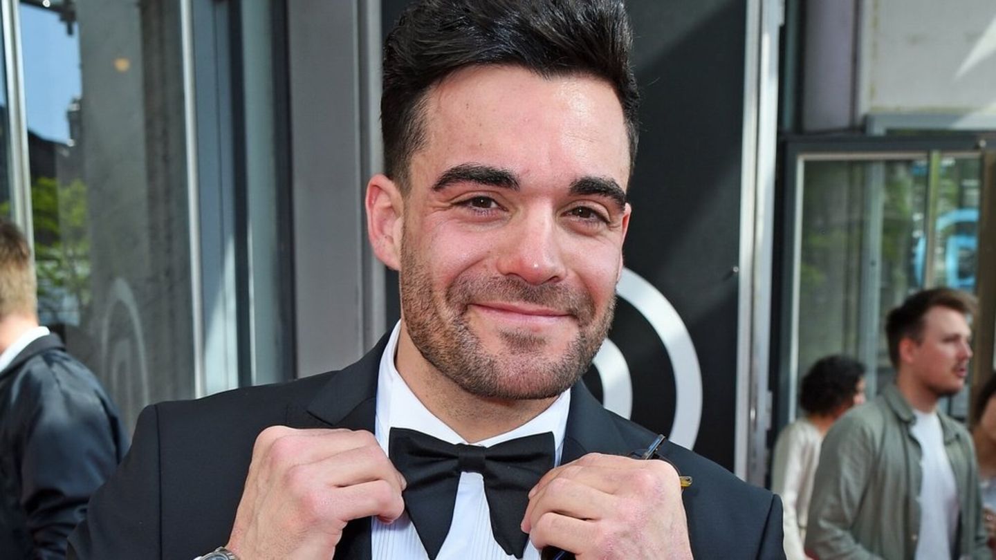 Stefano Zarrella hatte seine letzte bestätigte Beziehung mit Romina Palm. Die Verlobung führte jedoch nicht zu einer Hochzeit.