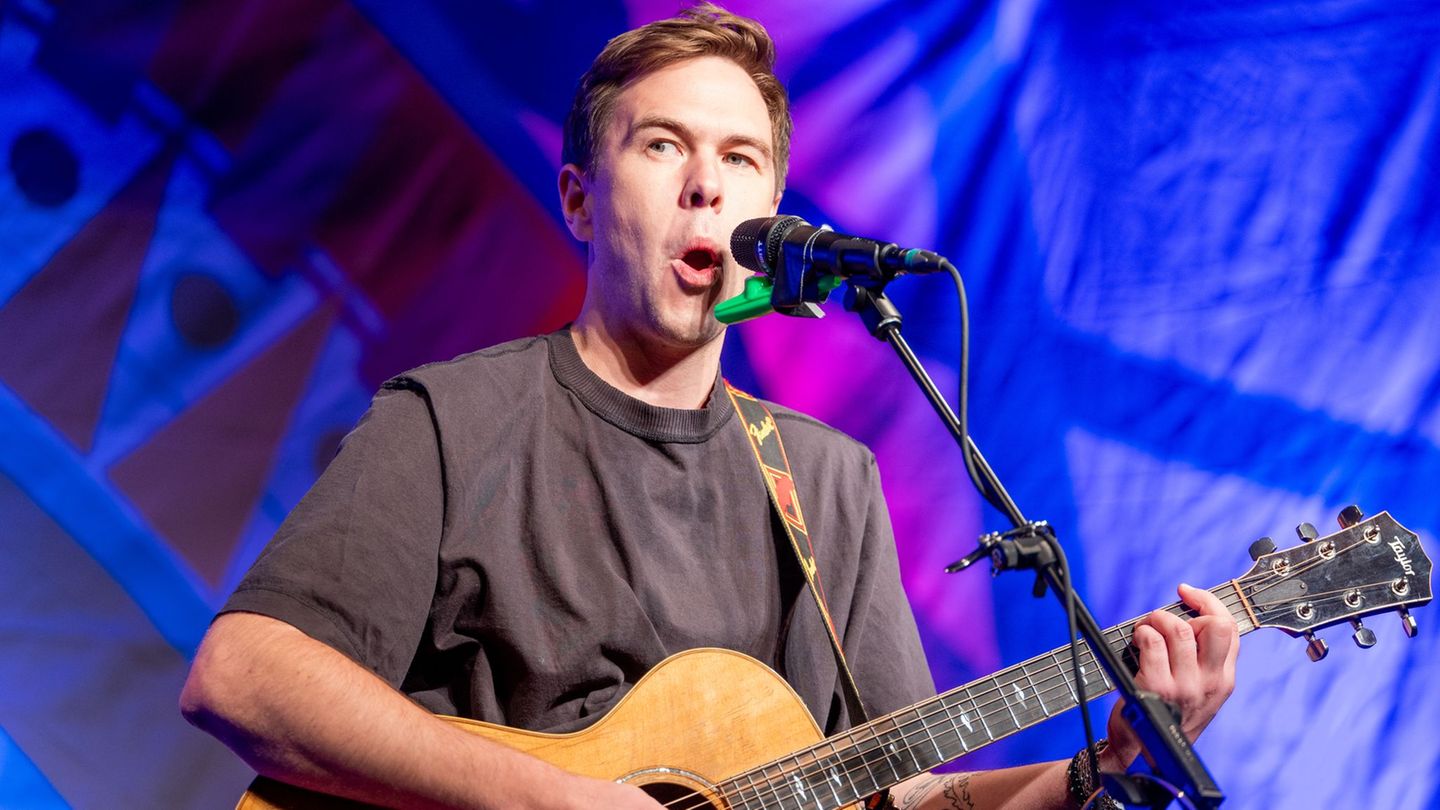 Mit seinem Ohrwurm "Wackelkontakt" schaffte es Oimara an die Spitze der Single-Jahrescharts. (Archivbild) Foto: Leonie Asendorpf