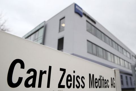 Der Sitz des Unternehmens. (Archivbild) Foto: Bodo Schackow/dpa-Zentralbild/dpa