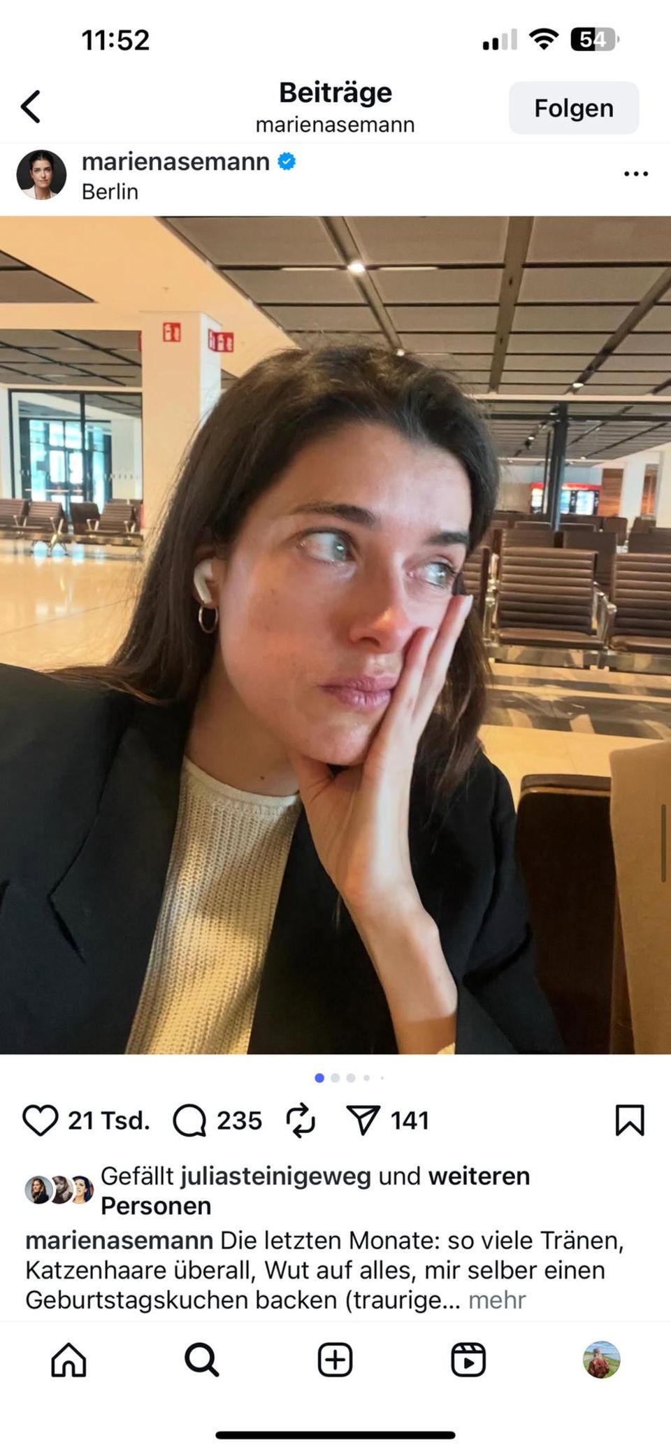 Weinende Frau auf Instagram