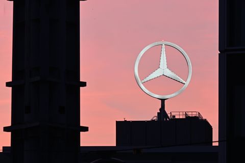 Mercedes-Benz bringt eine autonom fahrende S-Klasse auf den Markt. (Smbolbild) Foto: Bernd Weißbrod/dpa