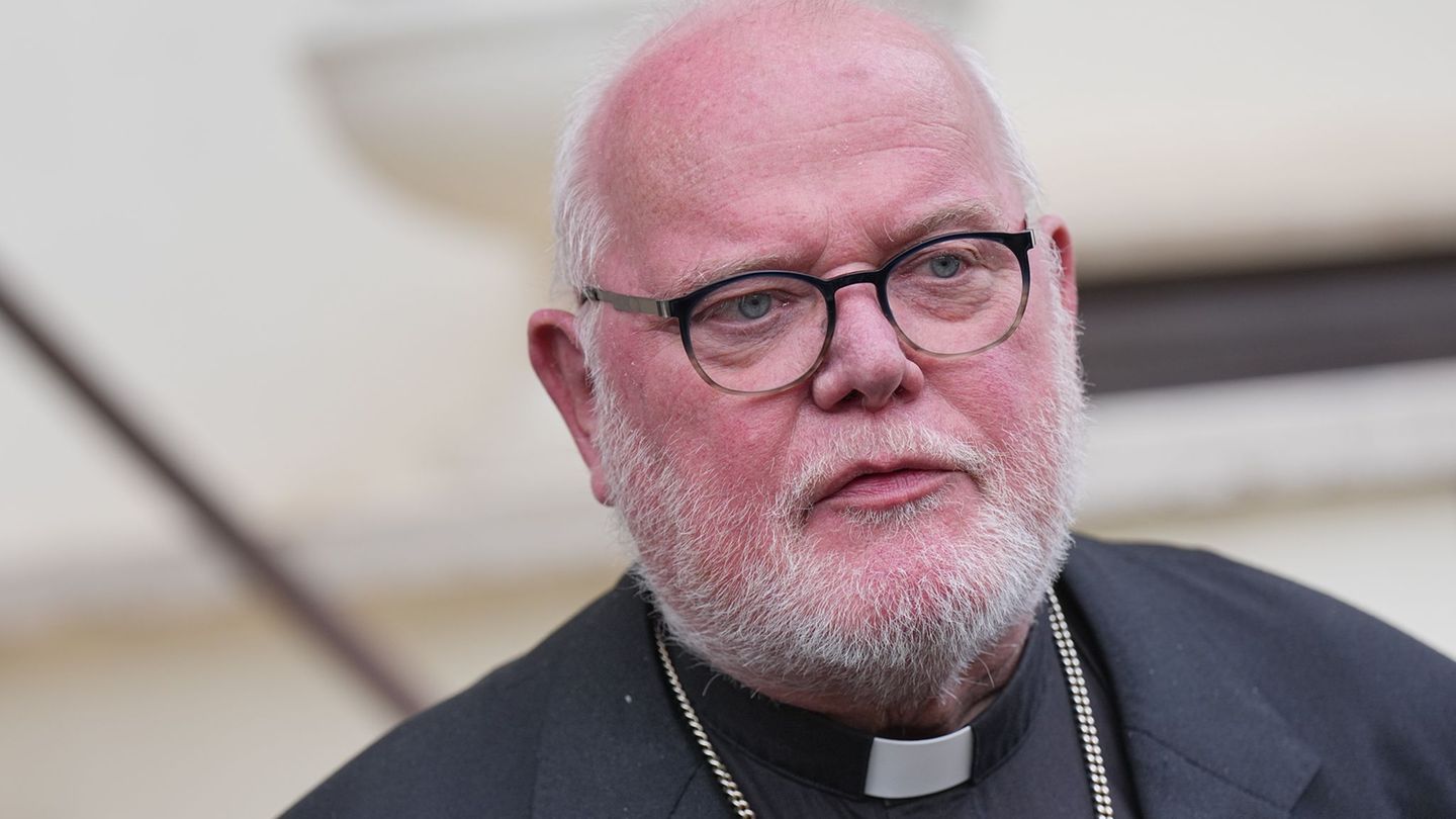 Reinhard Marx äußert sich zu zentralen Themen politischen Themen wie Migration, aber auch zum Missbrauchskandal in der Kirche. (