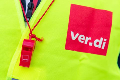Verdi ruft für den 18. Dezember zum Warnstreik in Berlin auf. (Archivbild) Foto: Christophe Gateau/dpa