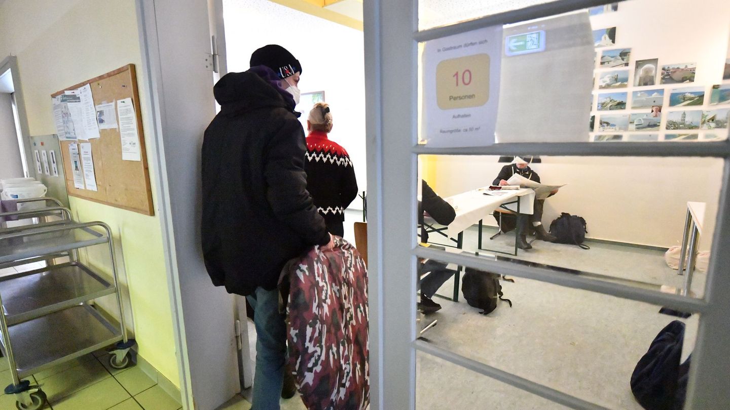 Mehr als 3.000 Menschen in Thüringen in Einrichtungen für Wohnungslose. (Symbolbild) Foto: Martin Schutt/dpa-Zentralbild/dpa