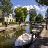 Trosa und Fluss in Schweden