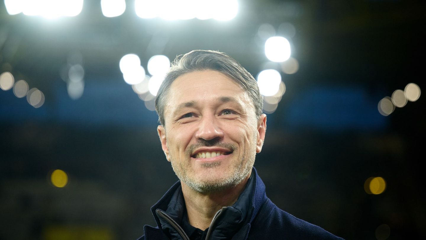 BVB-Coach Kovac hat gut lachen, der Erfolg gibt ihm recht Foto: Bernd Thissen/dpa