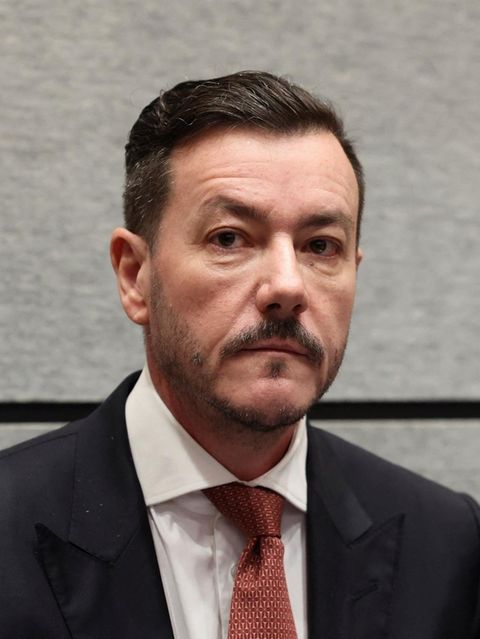 René Benko, Immobilien-Pleitier, in Haft. Will jetzt das Gefängnis kaufen und ein Shopping-Center draus machen