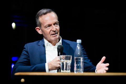 Zwei ehemalige Bundesminister, darunter Volker Wissing, sollen als Zeugen im Untersuchungsausschuss zum Brückendesaster aussagen