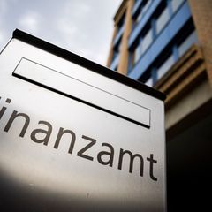 Sachsen-Anhalts Finanzämter sollen während der Weihnachtsfeiertage auf Maßnahmen wie Vollstreckungen oder die Androhung und Fest