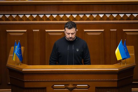 Wolodymyr Selenskyj im ukrainischen Parlament