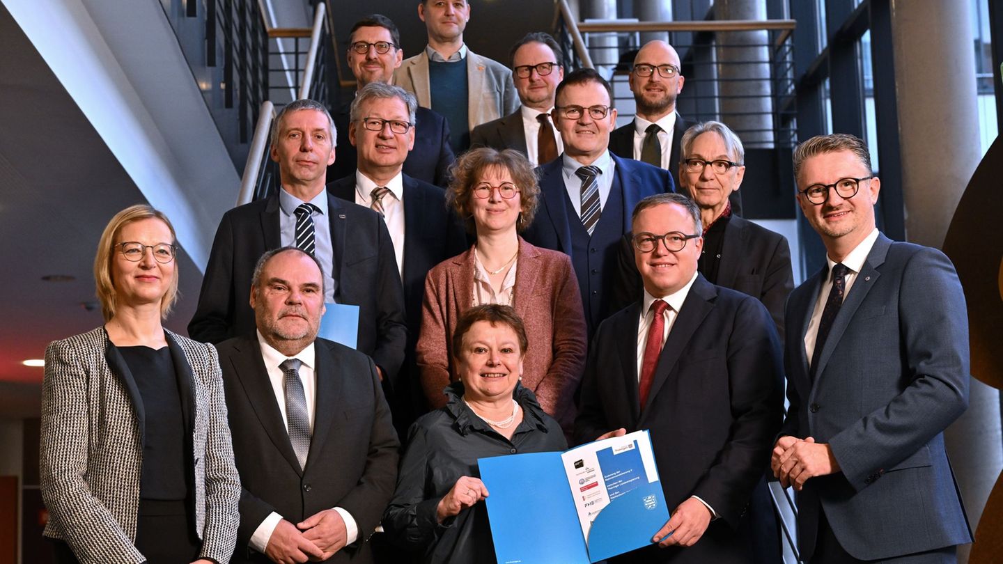 Die Thüringer Landesregierung und Vertreter der Hochschulen des Landes haben die Verlängerung einer Finanzierungsvereinbarung un