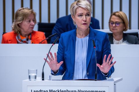 Mecklenburg-Vorpommern wird nach Angaben von Ministerpräsidentin Manuela Schwesig (SPD) im Bundesrat dem Rentenpaket des Bundes
