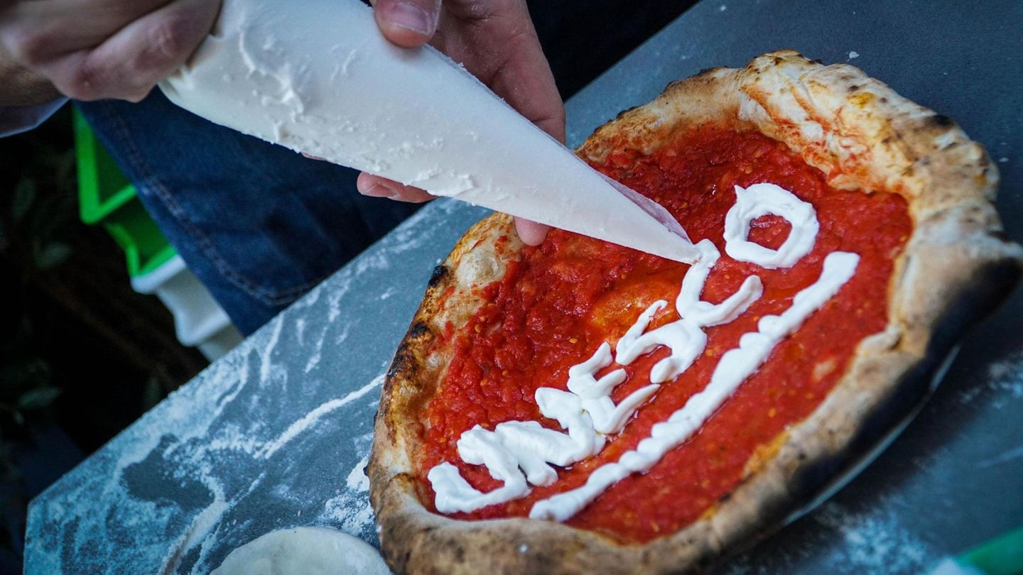 Danke, Unesco - in Italien sind viele Freunde des Essens begeistert. Foto: picture alliance / Cesare Abbate/ANSA/AP/dpa