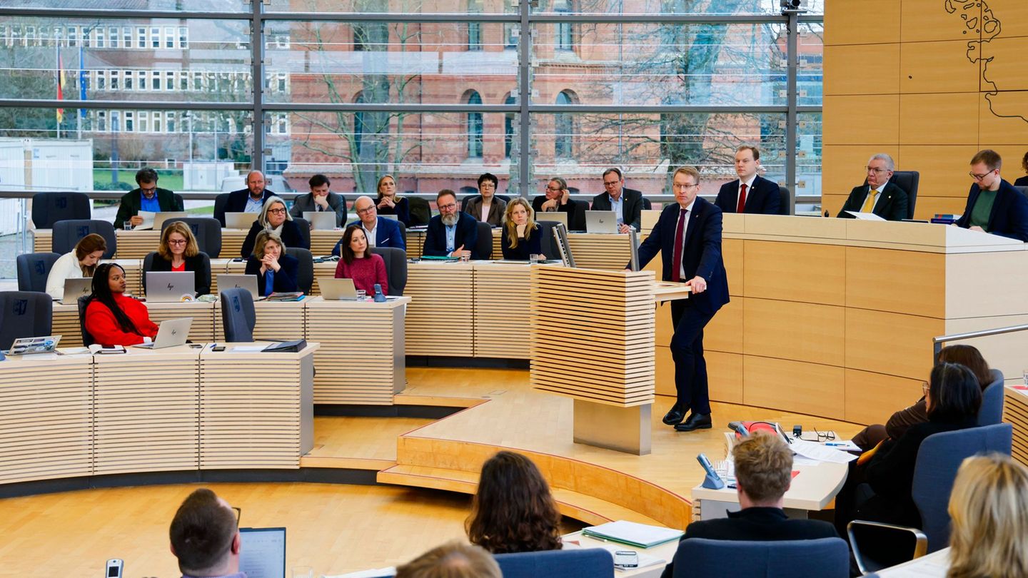 Der Landtag berät über den Haushalt für 2026. Foto: Frank Molter/dpa