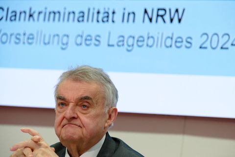 Weniger Straftaten und Tumulte, mehr Verdächtige: Lagebild zeigt Entwicklung der Clan-Kriminalität Foto: Henning Kaiser/dpa