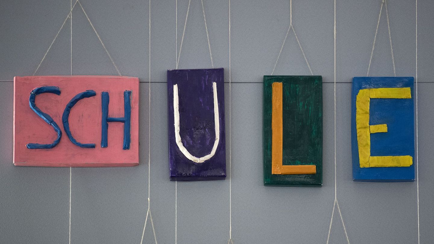 An Berliner Schulen haben viele Kinder und Jugendlichen erhebliche Defizite in Deutsch und Mathematik. (Symbolbild) Foto: Fabian