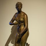 Bronzekopie der Venus Medici