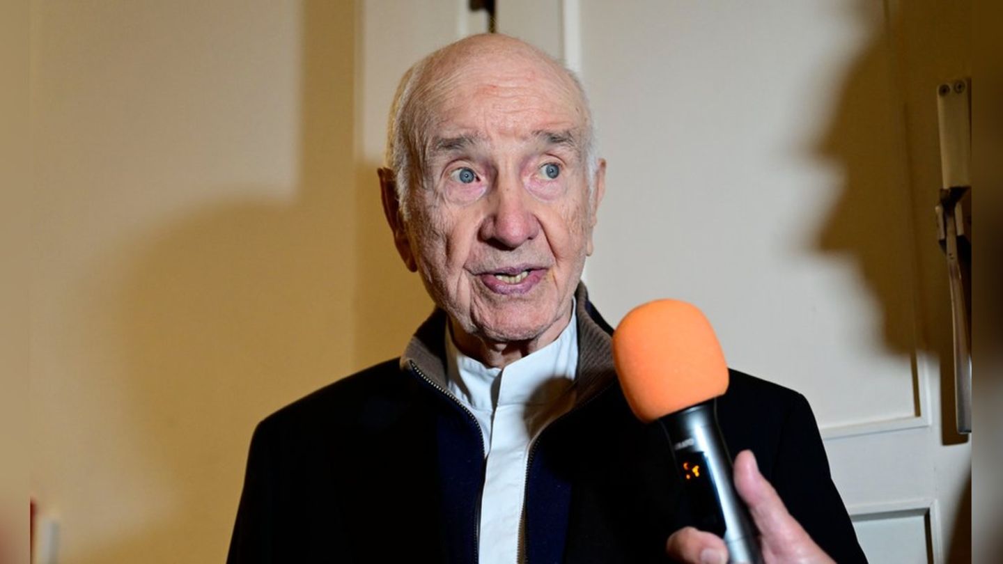 Armin Mueller-Stahl feiert am 17. Dezember seinen 95. Geburtstag