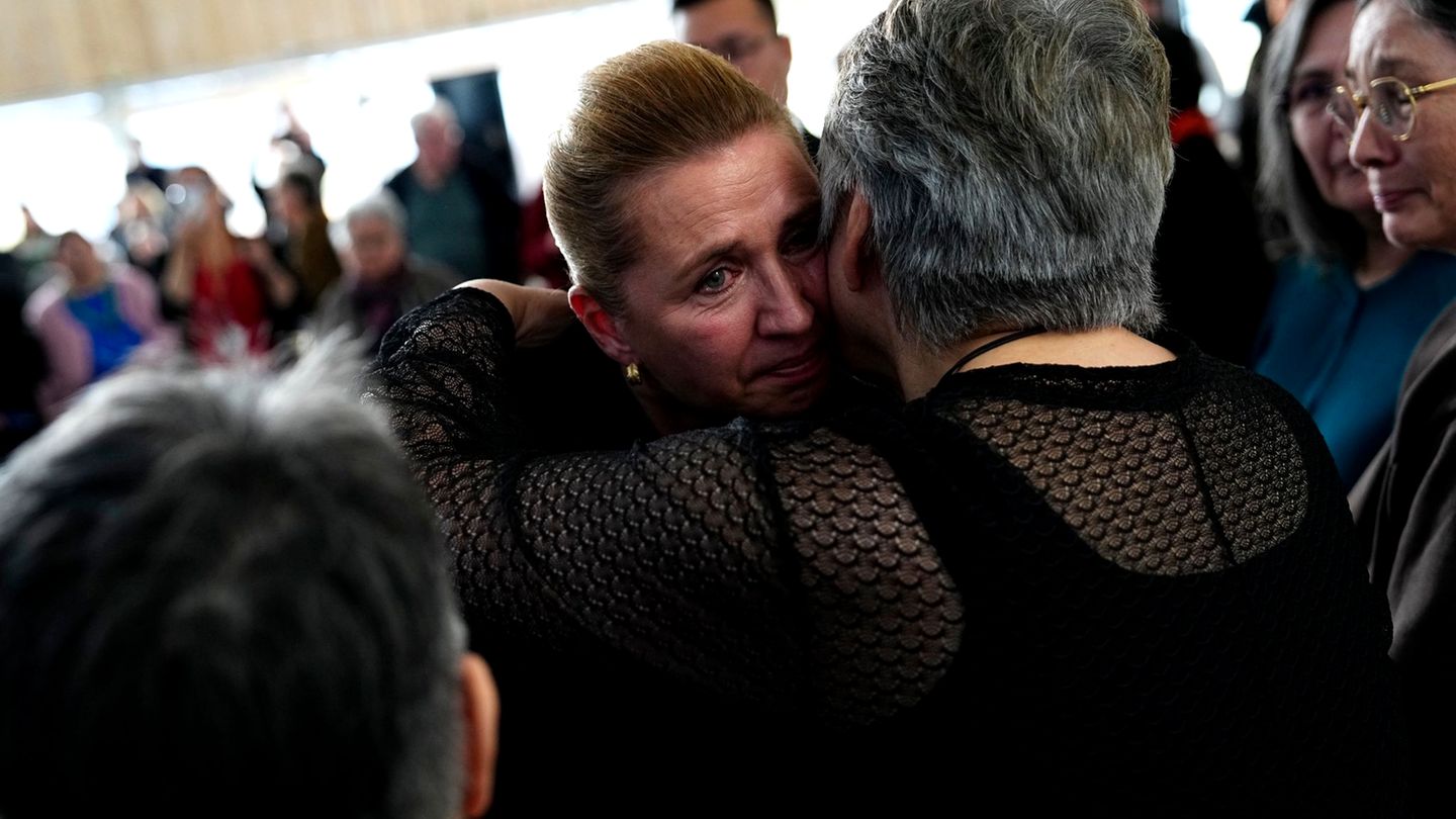 September 2025: Dänemarks Ministerpräsidentin Mette Frederiksen entschuldigt sich bei den Betroffenen in Grönland