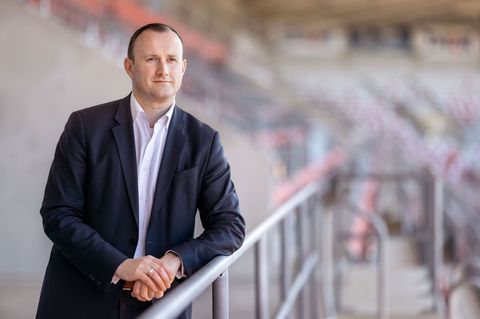 Freut sich über die Verlängerung des Klimapakts: Landrat Herrgott vom Landkreistag. (Archivbild) Foto: Michael Reichel/dpa-Zentr
