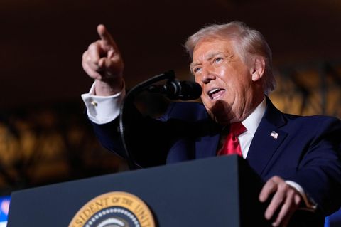 "Wir haben gerade einen Tanker vor der Küste Venezuelas beschlagnahmt", sagte Trump am Mittwoch (Archivbild)