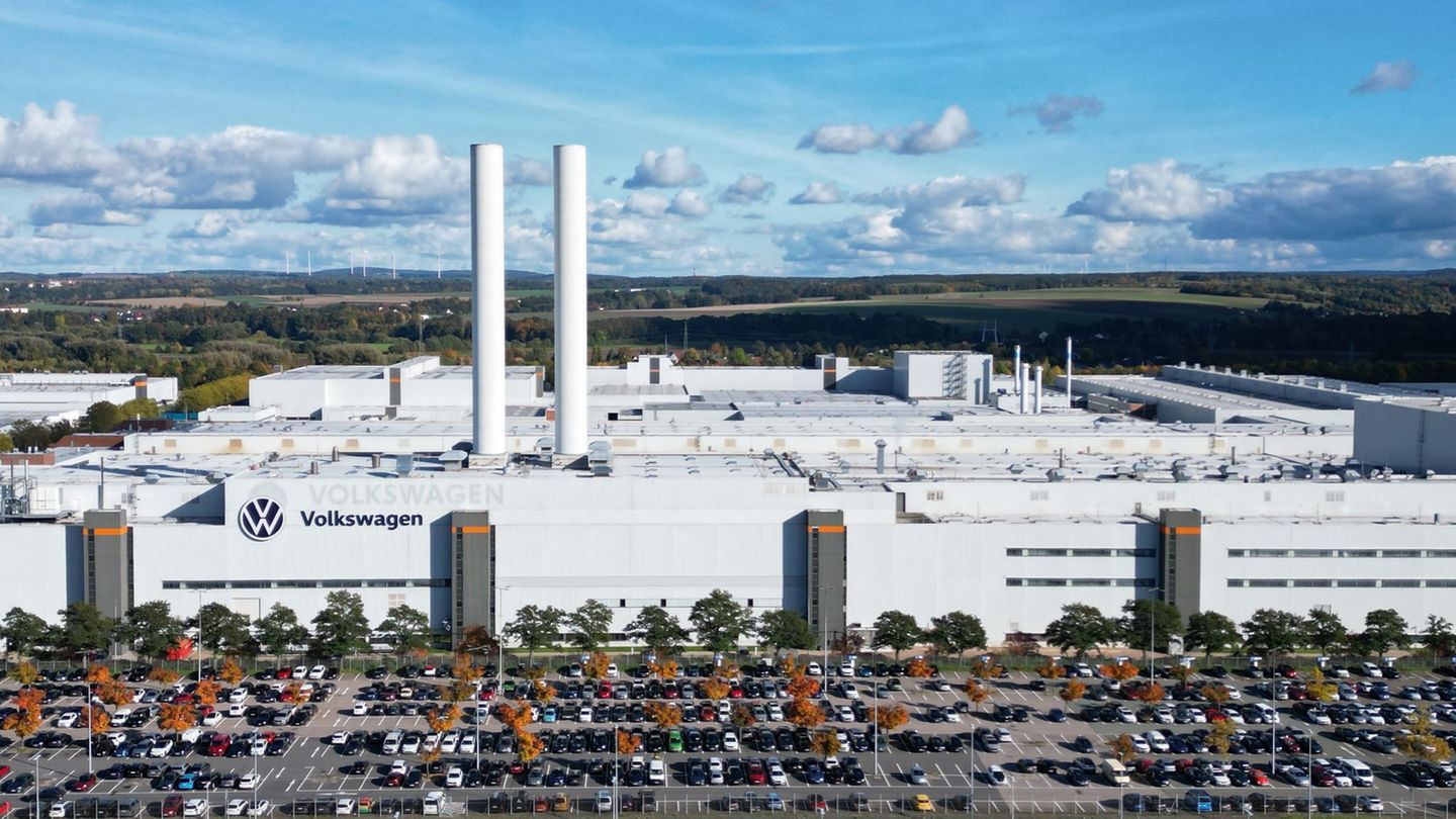 Volkswagen Sachsen begeht dieses Jahr sein 35. Jubiläum. Welche Zukunft hat die Fahrzeugproduktion in Zwickau? (Archivbild) Foto