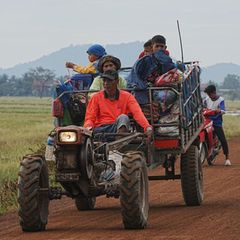 Evakuierte suchen Zuflucht, nachdem sie nach Kämpfen zwischen Thailand und Kambodscha geflohen sind