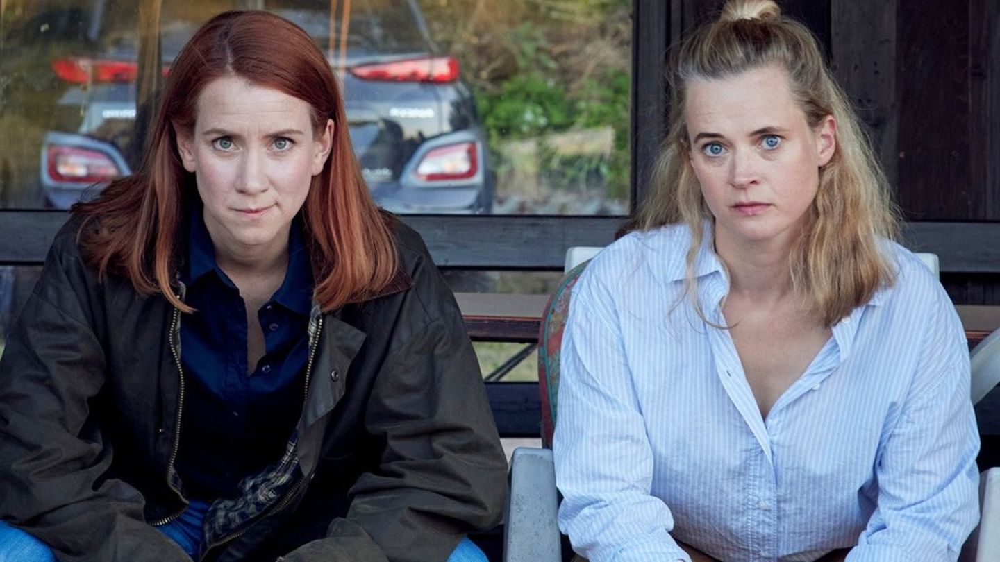 Lena Dörrie (l.) und Caroline Hanke spielten die "Mordsschwestern" in der ZDF-Krimireihe.