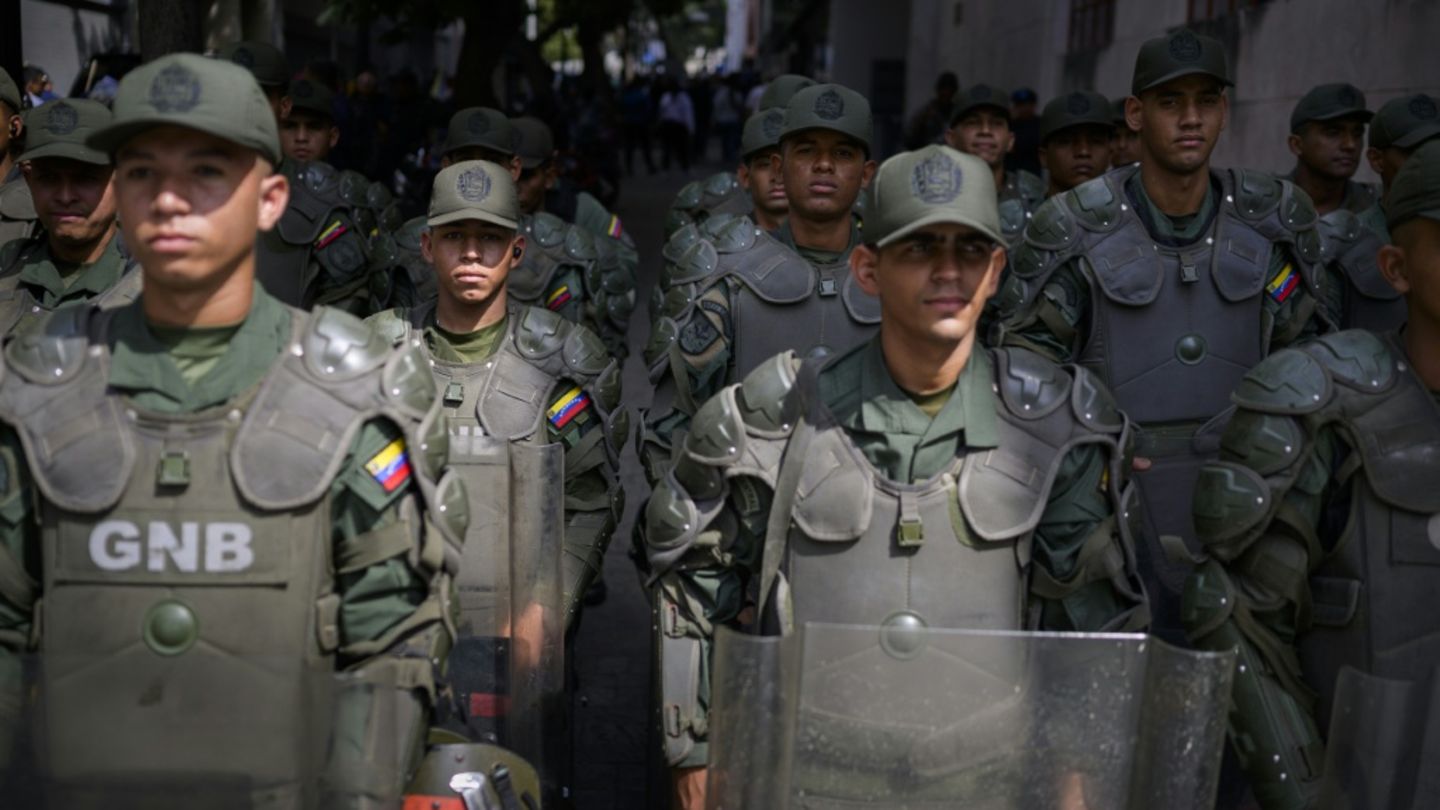 Mitglieder der venezolanischen Nationalgarde im Januar