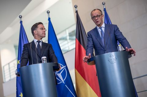 Im Zentrum der Gespräche von Kanzler Friedrich Merz (CDU) mit Nato-Generalsekretär Mark Rutte standen die Verhandlungen über ein